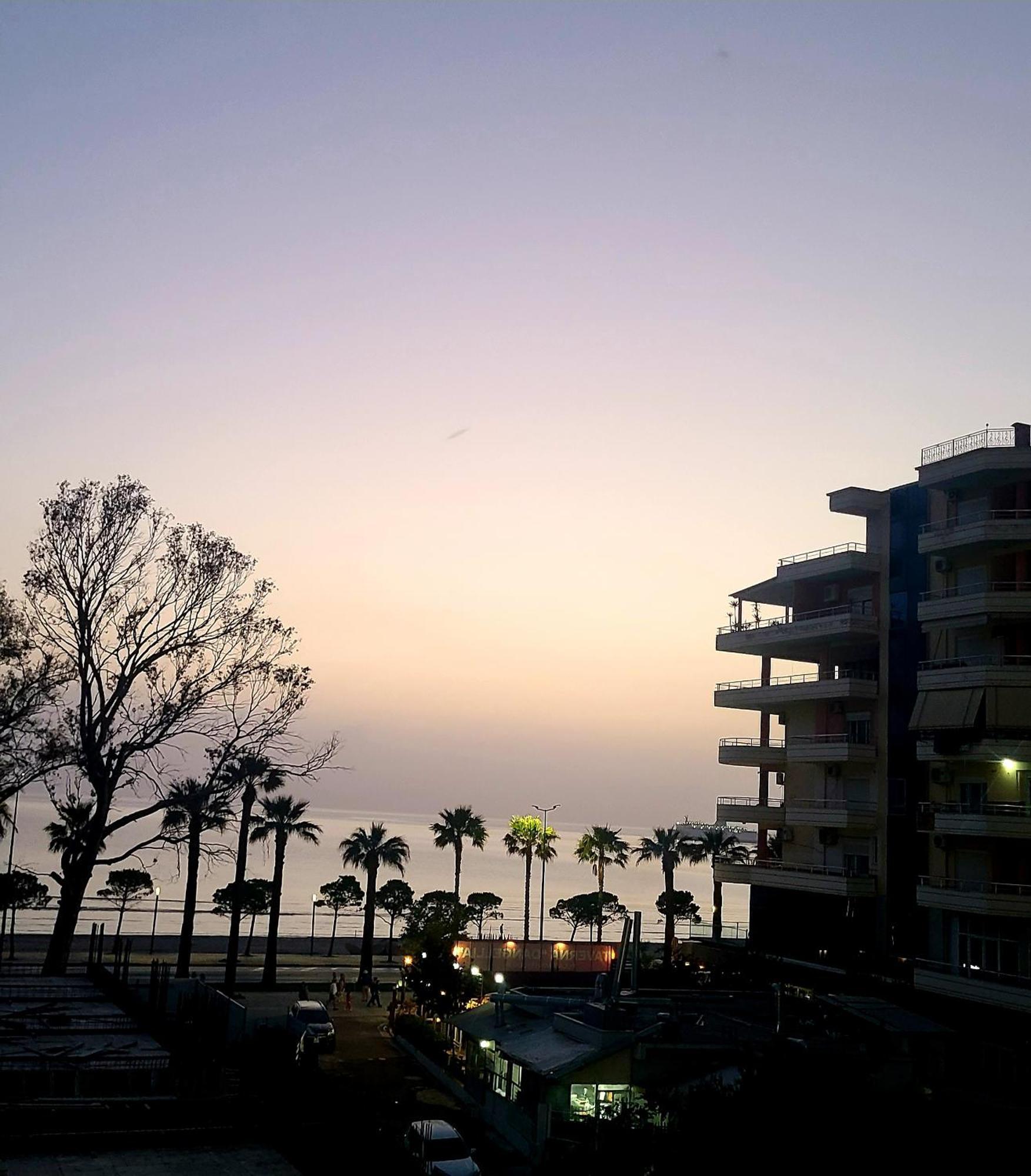 Hotel Noel Vlore Exterior photo